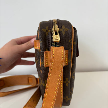 Sac Louis Vuitton Jeune Fille Monogram