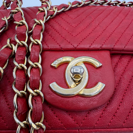 Sac chevrons Chanel Rouge