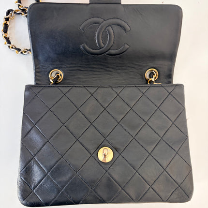 Sac Chanel mini Square Timeless Noir