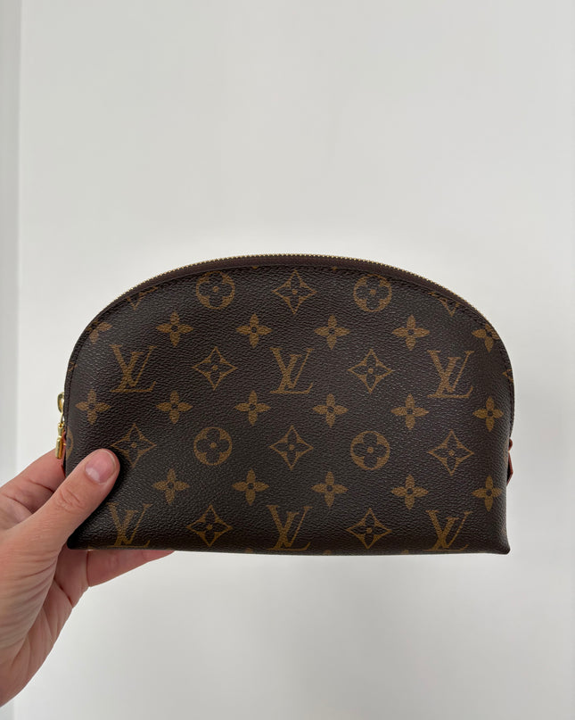 Louis Vuitton Pochette Cosmétique MM