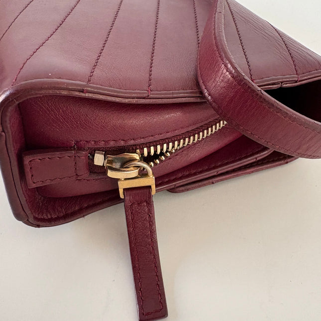 Sac Chanel chevrons bordeaux
