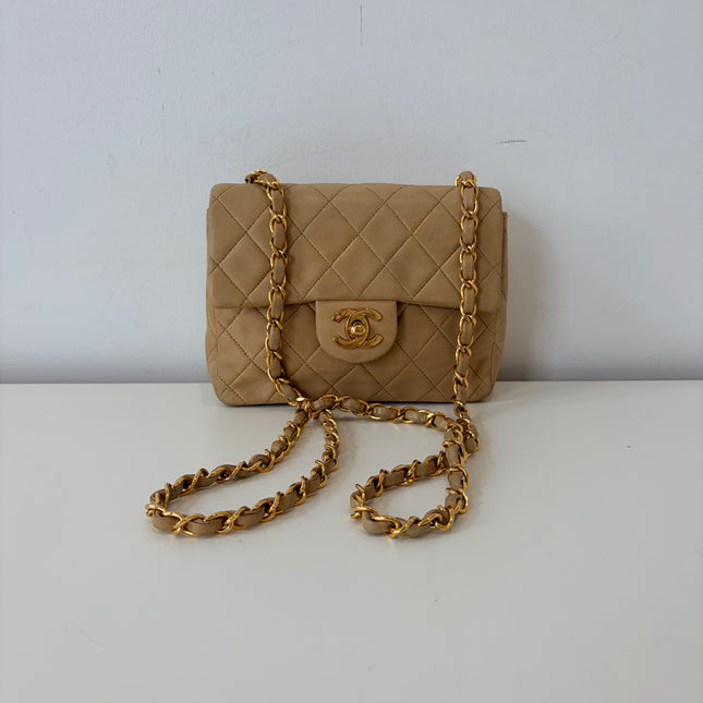 Sac Chanel Timeless Mini Square Beige