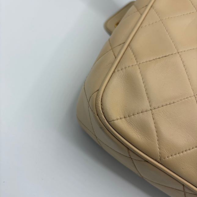 Sac Chanel caméra vintage beige