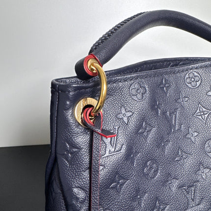 Sac Louis Vuitton Artsy Mm
