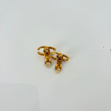Boucles d'oreilles Chanel CC à clips