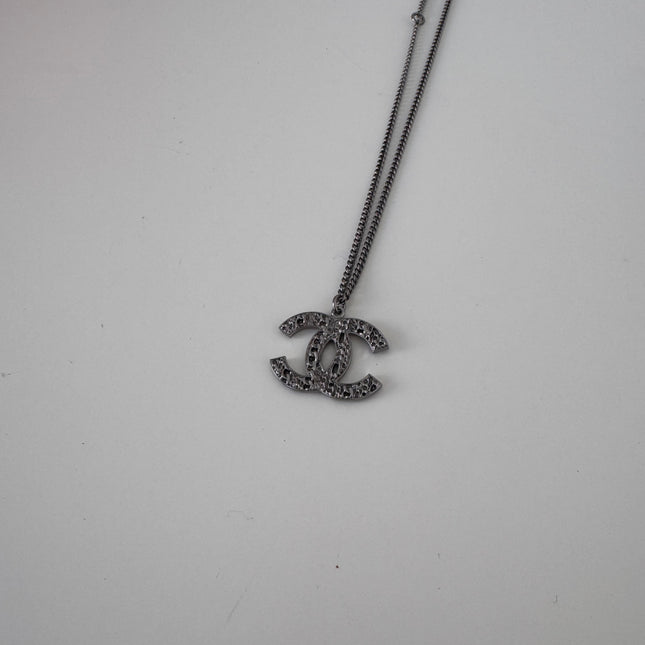 Sautoir Chanel double C