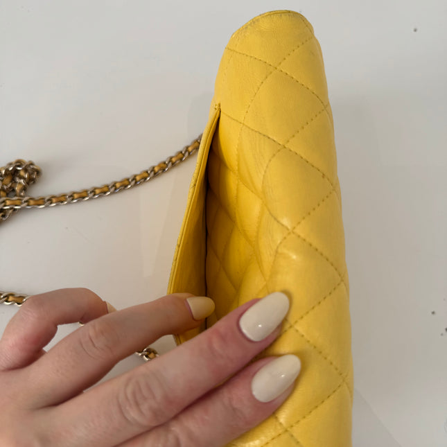 Sac Chanel Wallet on Chain Jaune