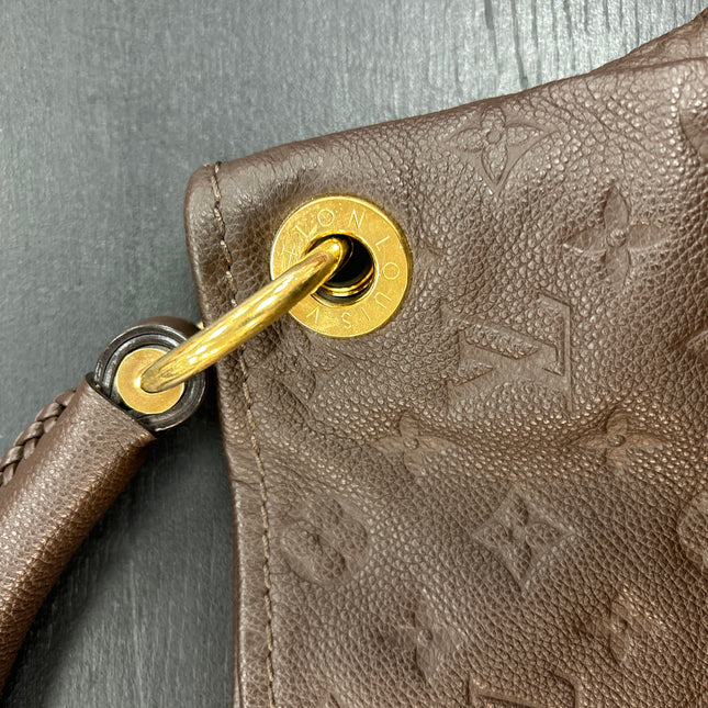 Sac Louis Vuitton Artsy Mm