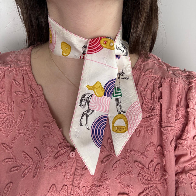 Twilly Hermès Garde Robe Pop