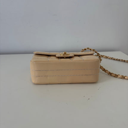 Sac Chanel Mini East West Chocolate Bar Beige