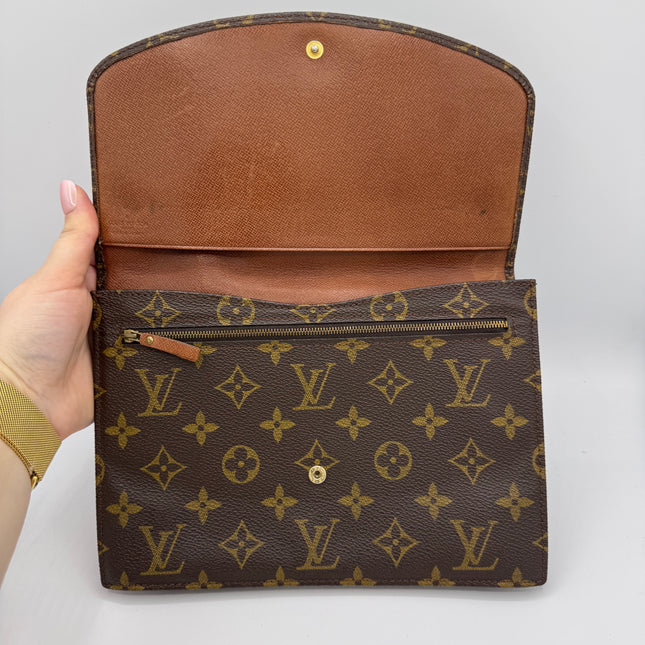 Pochette vintage Louis Vuitton