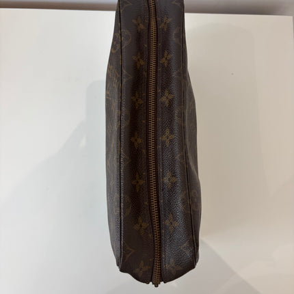 Trousse de toilette 28 Louis Vuitton