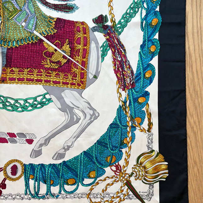 Carré Hermes 90cm Le Timbalier