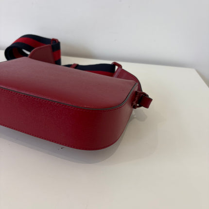 Sac Gucci Horsebit 1955 PM Cuir Rouge Éteint