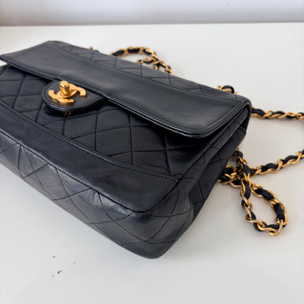 Sac Chanel simple rabat 23cm
