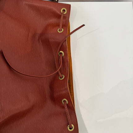 Sac Louis Vuitton Noé PM Cuir Épi Cognac