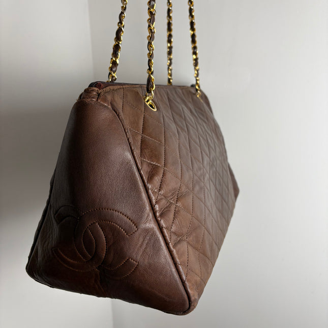 Sac shopping Chanel vintage chocolat