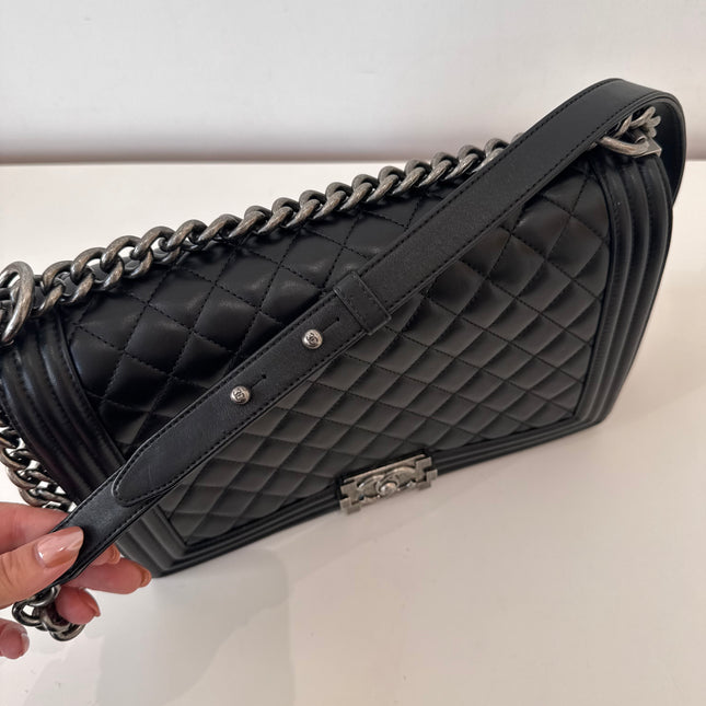 Sac Chanel Boy Grand Noir