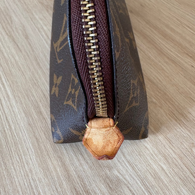 Louis Vuitton pochette cosmétique Pm