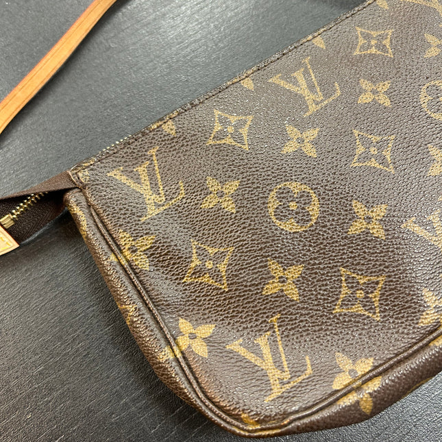 Pochette accessoires Louis Vuitton