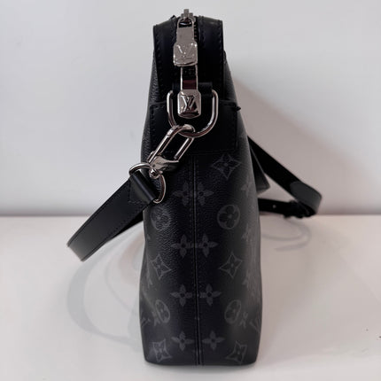 Sac Louis Vuitton Explorer Éclipse Monogram