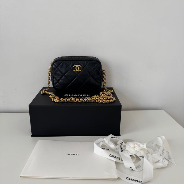 Sac Chanel Caméra matelassé CC