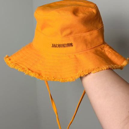 Le Bob Jacquemus « Artichaut »Jaune Orangé