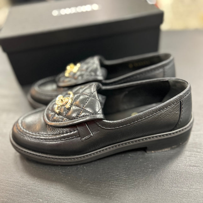 Mocassins Chanel T36
