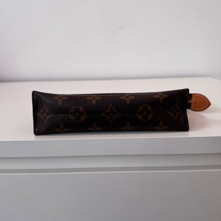 Trousse de toilette Louis Vuitton