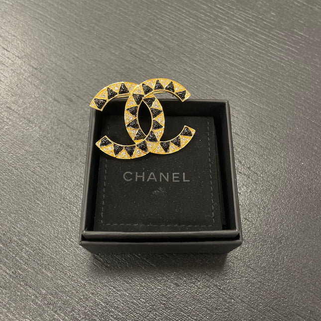 Broche Chanel