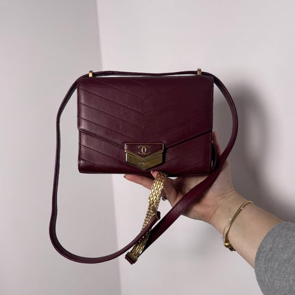 Sac Chanel chevrons bordeaux