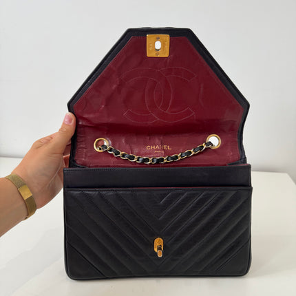 Sac Chanel Épaule Vintage Chevrons Noir