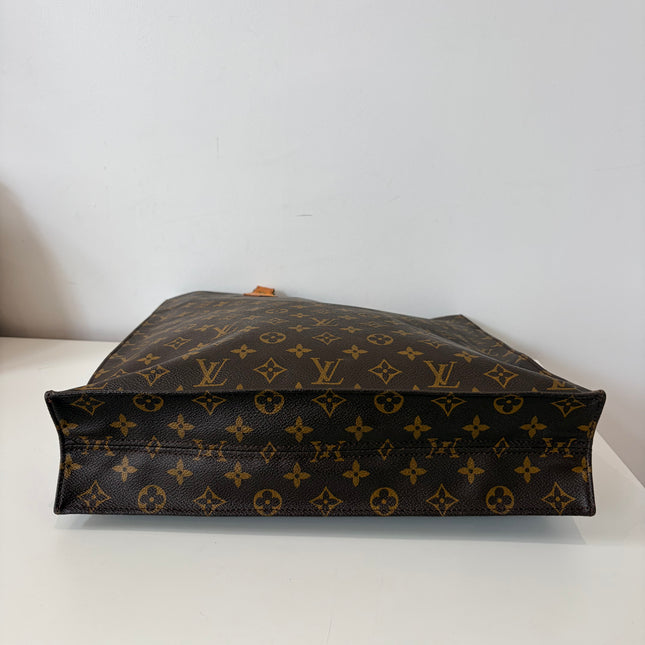 Sac Louis Vuitton plat