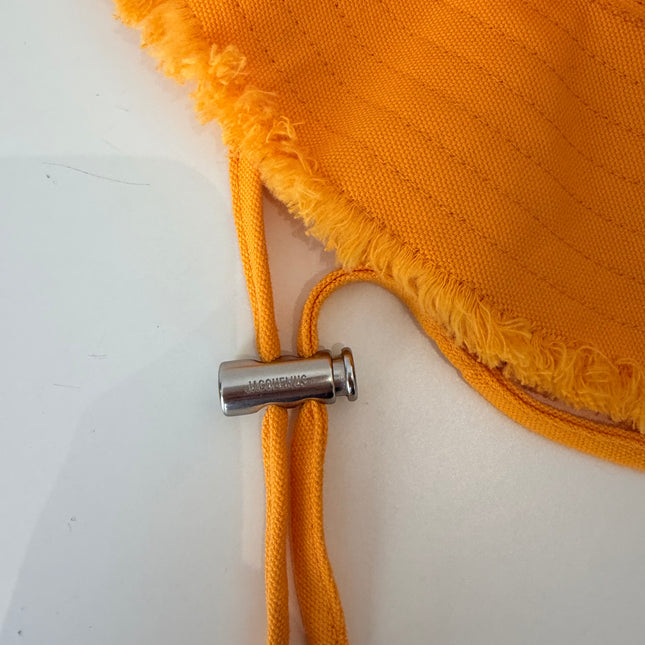Le Bob Jacquemus « Artichaut »Jaune Orangé