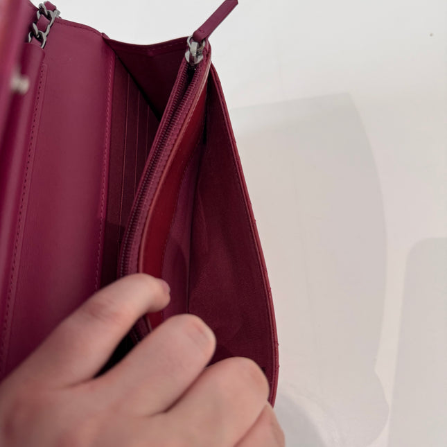 Sac Chanel Wallet on chain framboise