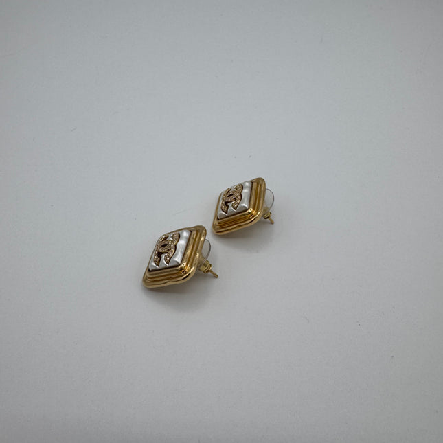 Boucles d’oreilles Chanel