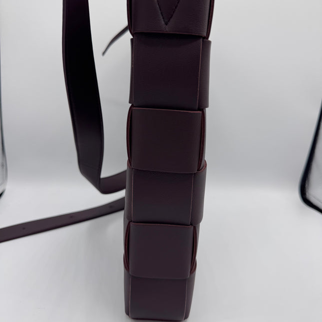 Sac Bottega Veneta Cassette vertical prune