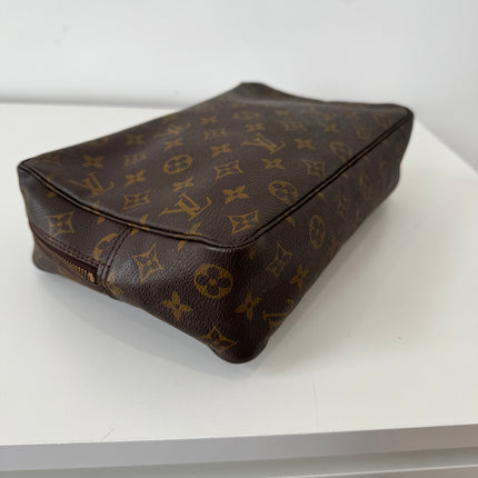 Trousse Louis Vuitton de toilette 28cm