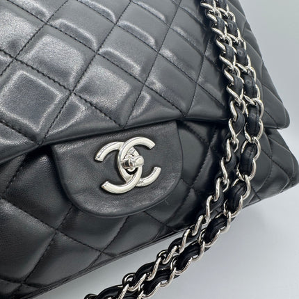 Sac Chanel Maxi Jumbo Timeless Noir