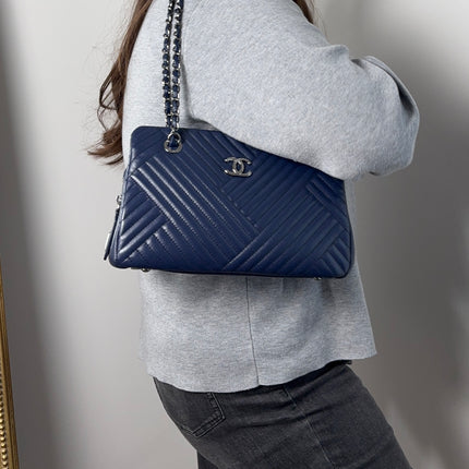 Sac Chanel Cabas Chevrons Bleu Marine