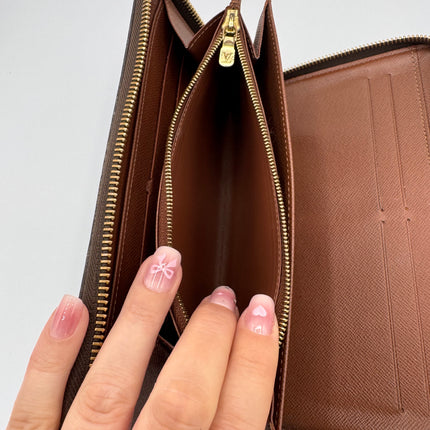 Portefeuille Louis Vuitton Zippy