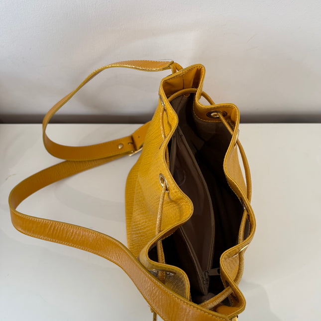 Sac Courrèges seau vintage Jaune