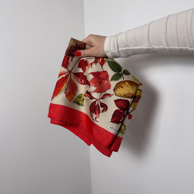 Carré Hermès Feuilles d’Automne 90 cm