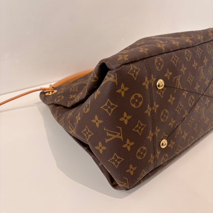 Sac Louis Vuitton Artsy MM Monogram