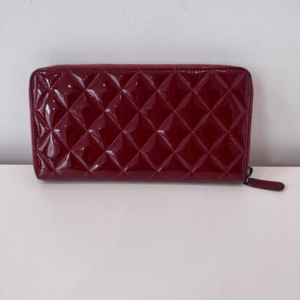 Portefeuille Chanel long vernis