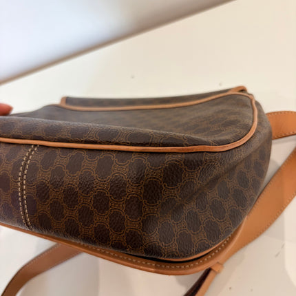 Sac Celine must bandoulière ￼