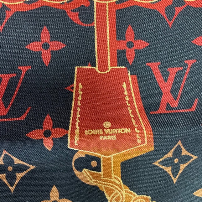 Carré Louis Vuitton en soie 70x70cm