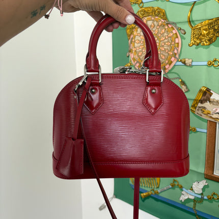 Sac Louis Vuitton BB Alma cuir épi rouge