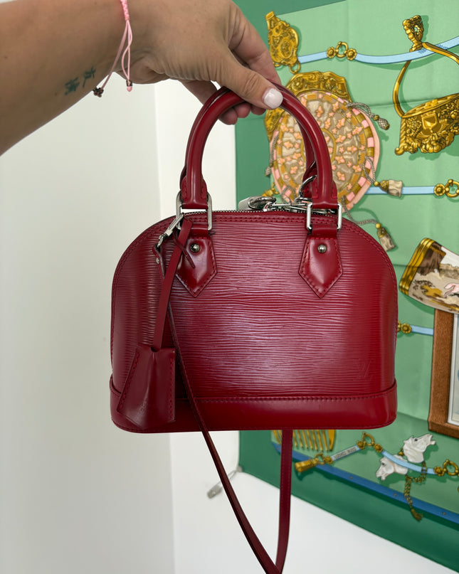 Sac Louis Vuitton BB Alma cuir épi rouge
