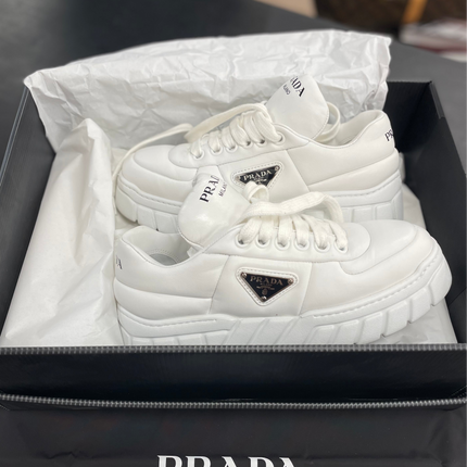 Basket Prada en cuir blanc T36